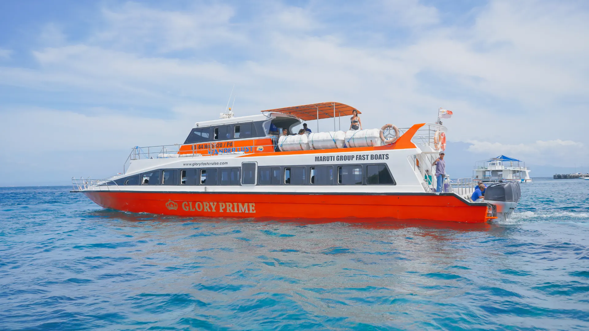 Glory Fast Boat sailing on calm waters during Bali to Lembongan fast boat journey