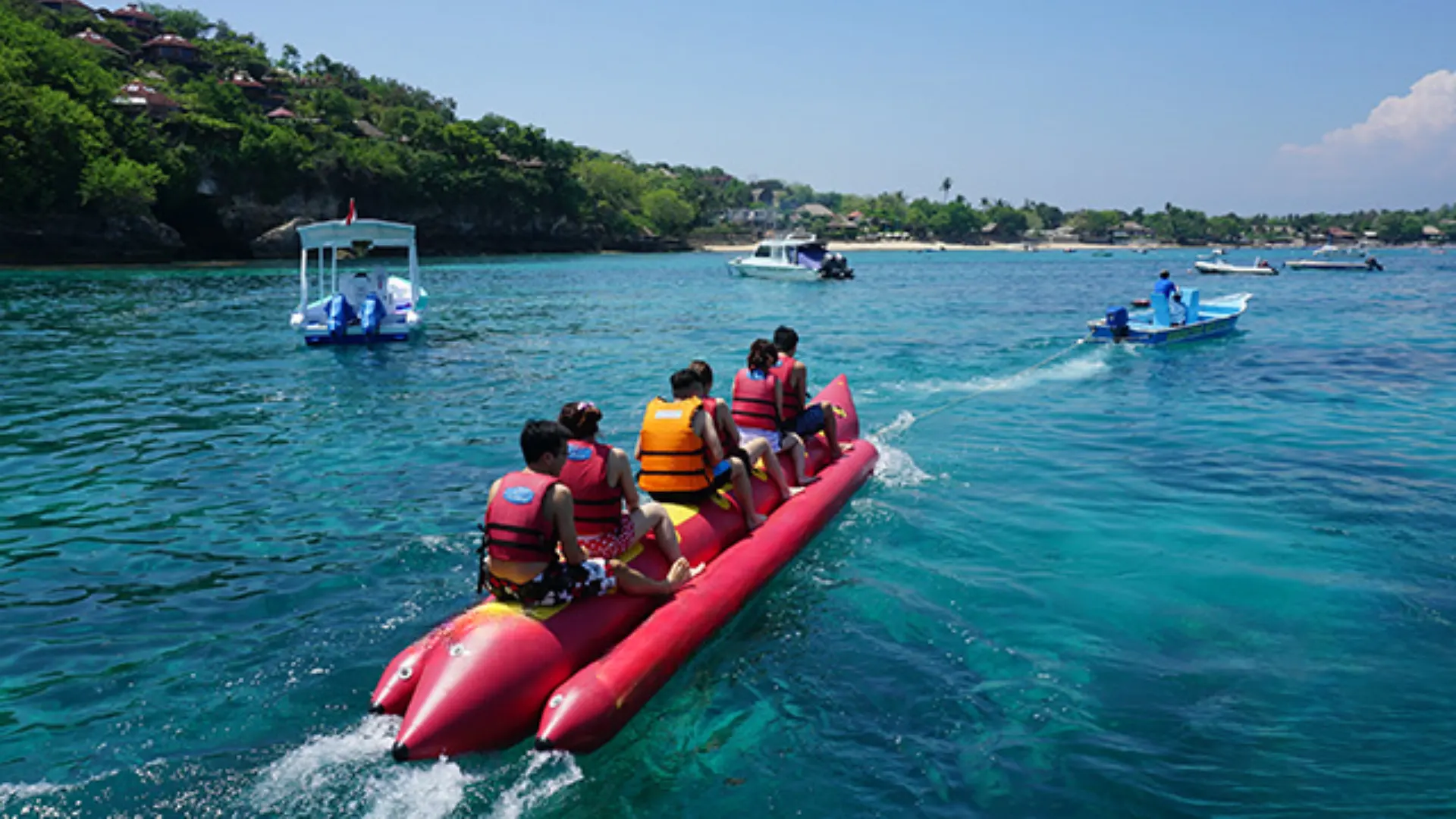 Bali to Gili Fast Boat - Gili Direct: Your Trusted Booking Platform for Speedboat Transfers to Gili Islands, Lombok, and Nusa Penida.